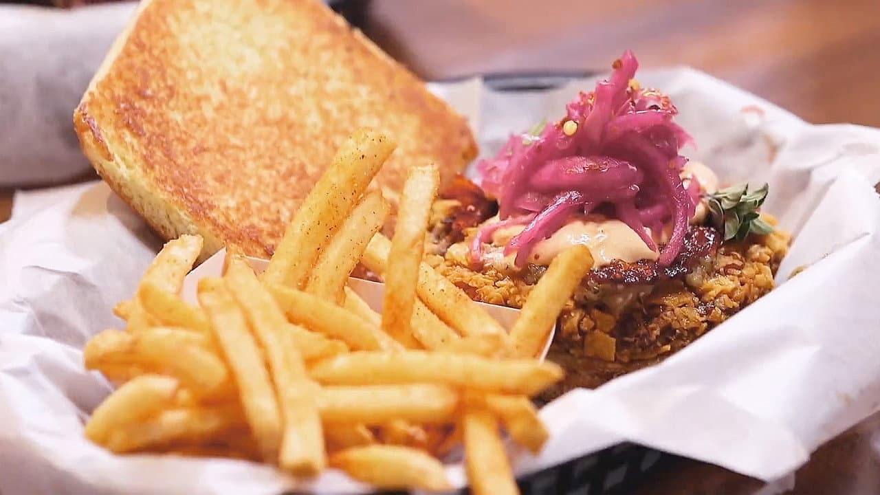 Triple D Nation: All-American Eats still