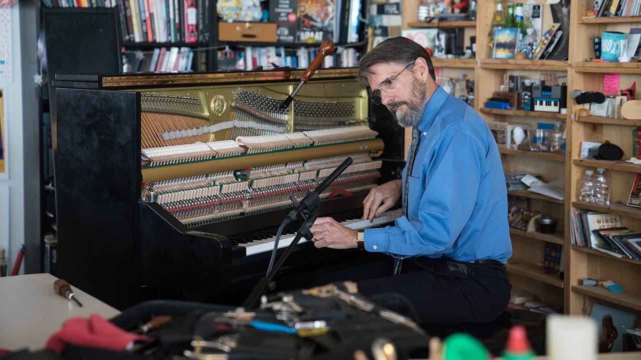 Robin Olson still