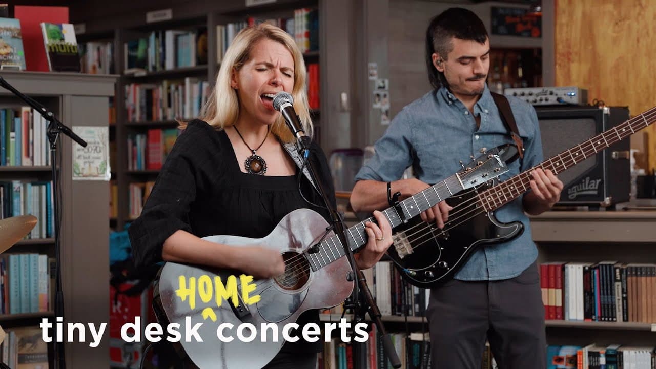 Aoife O'Donovan (Home) Concert still