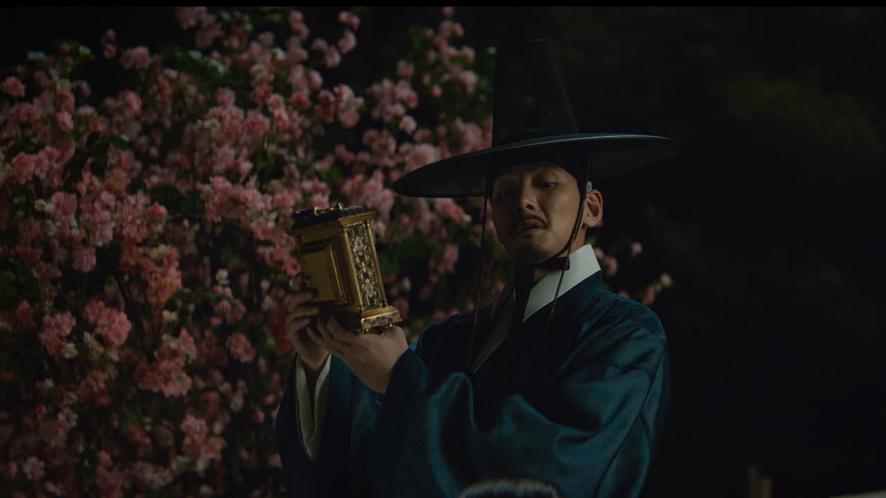 Episode 5 still