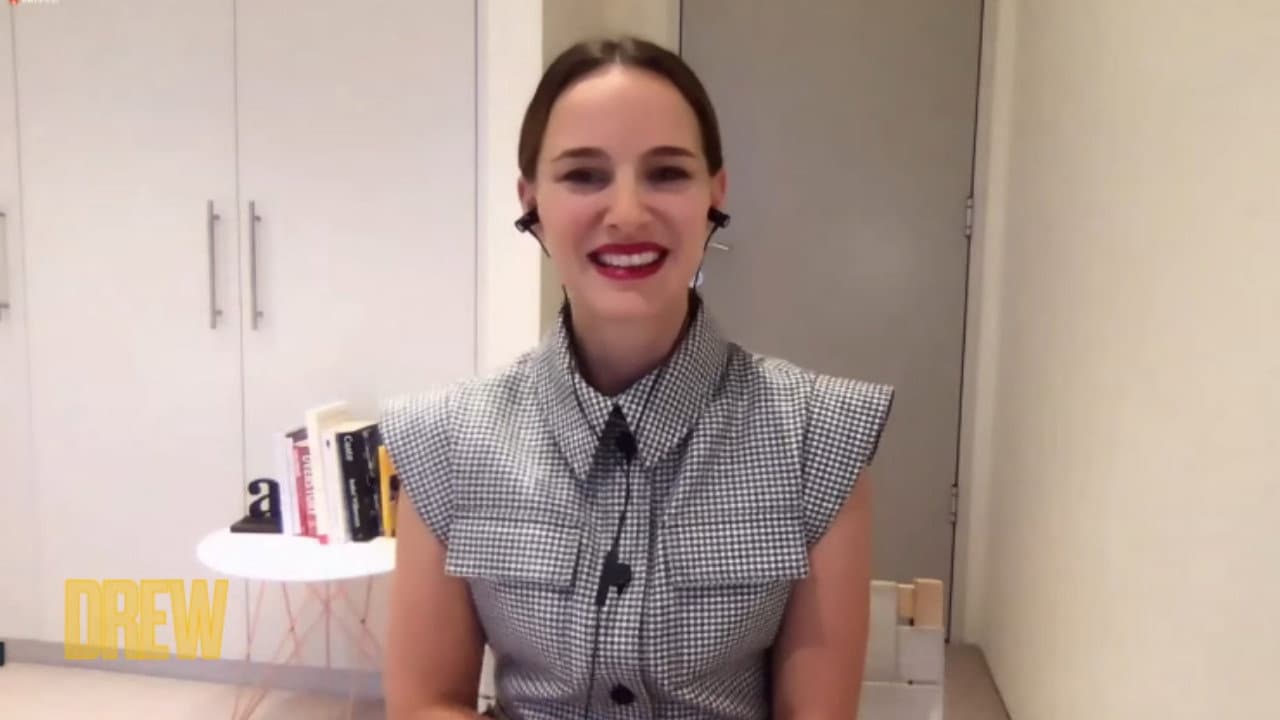 Natalie Portman, Damona Hoffman still